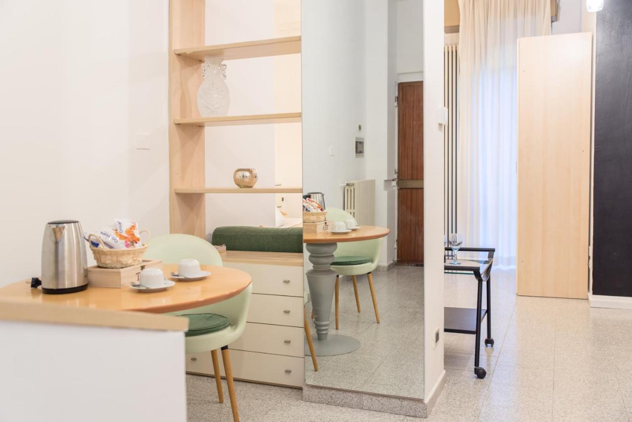 8- Tourist House Bologna - Light House - Self Check-In Apartment Ngoại thất bức ảnh