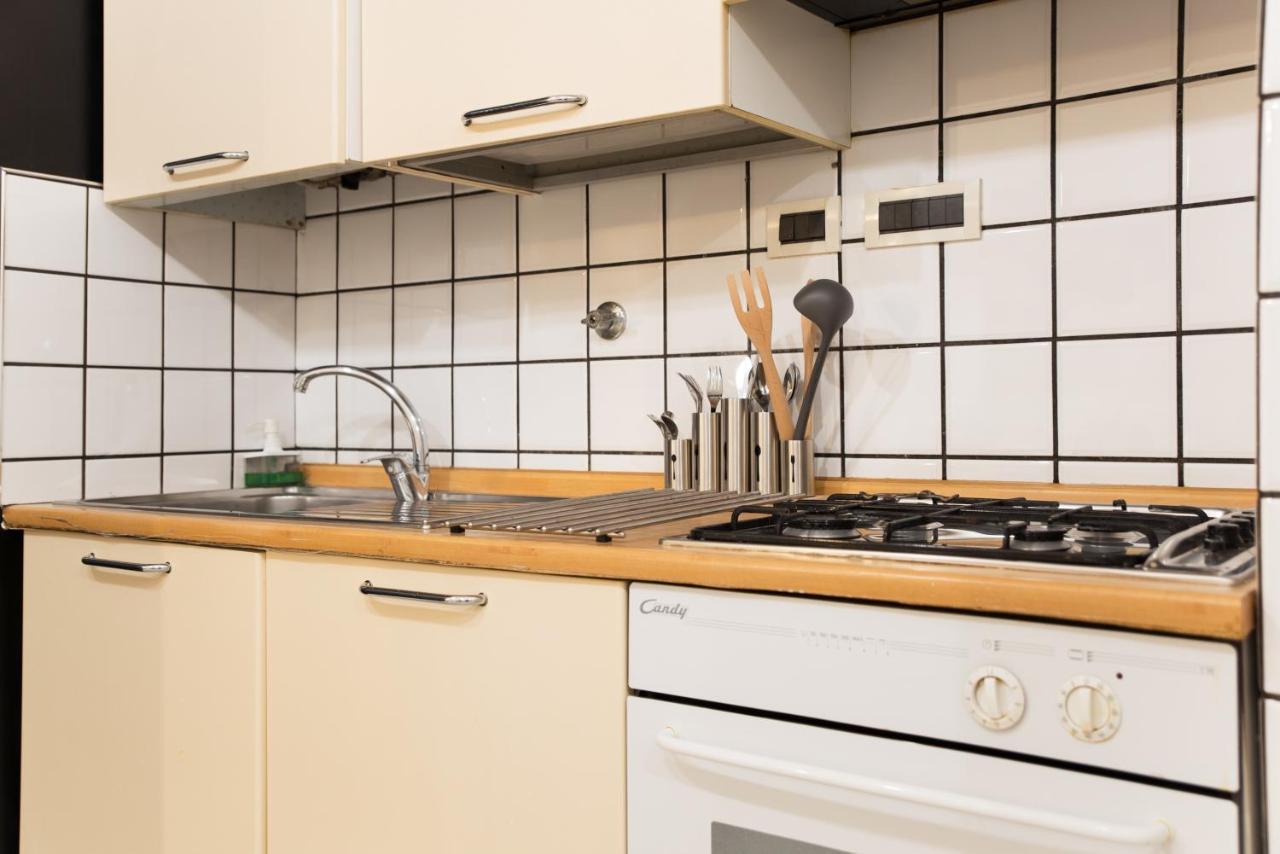 8- Tourist House Bologna - Light House - Self Check-In Apartment Ngoại thất bức ảnh