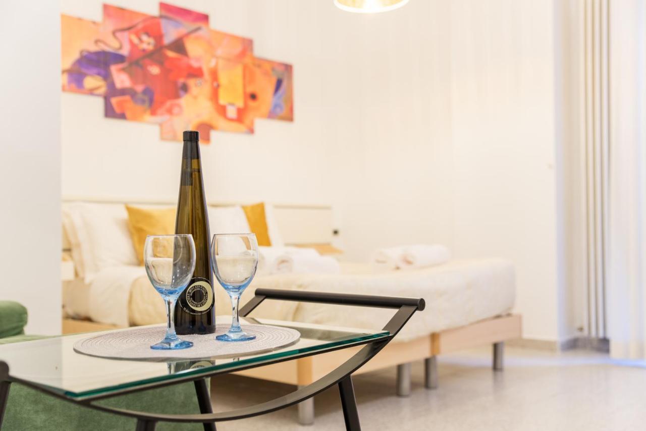 8- Tourist House Bologna - Light House - Self Check-In Apartment Ngoại thất bức ảnh