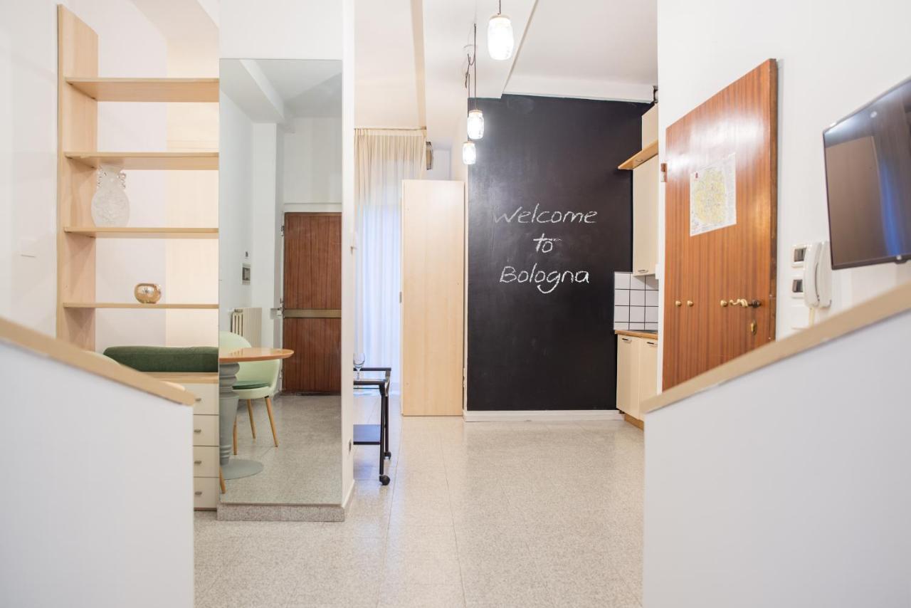 8- Tourist House Bologna - Light House - Self Check-In Apartment Ngoại thất bức ảnh